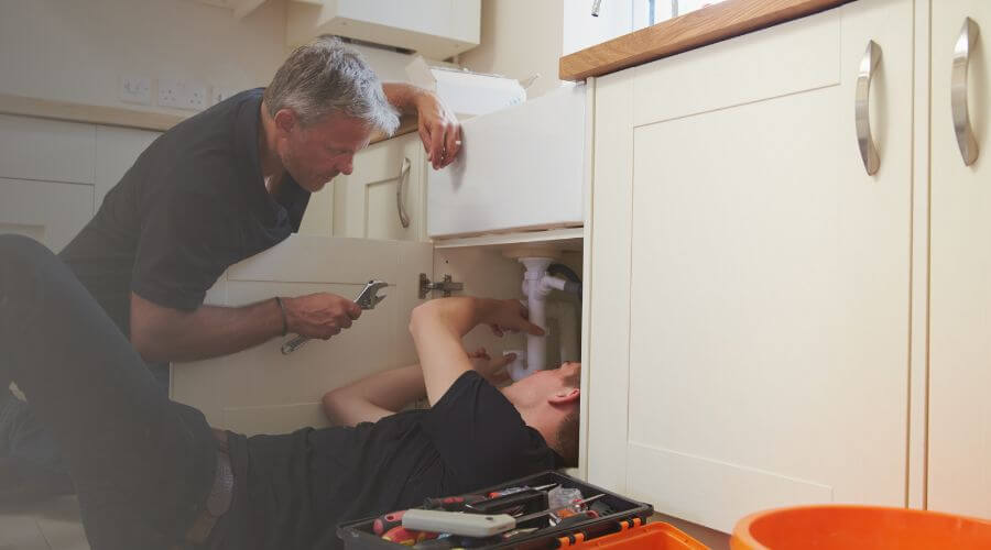 Professional burst pipe repair services in Quemado, TX